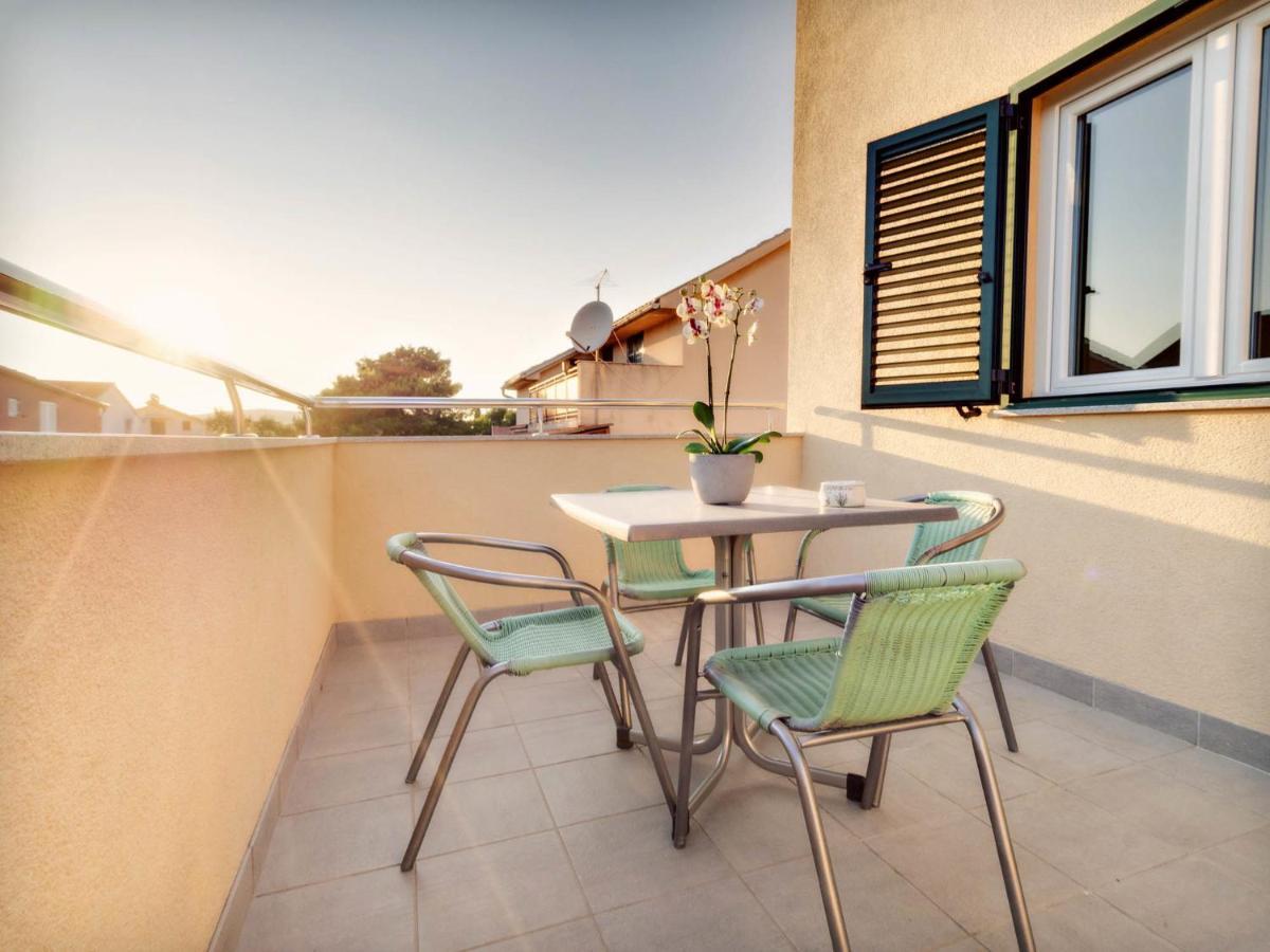 Apartments Zizic Vodice Pokoj fotografie